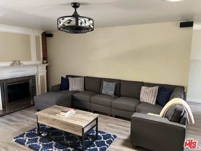 Photo - 729 Kenmore Cir