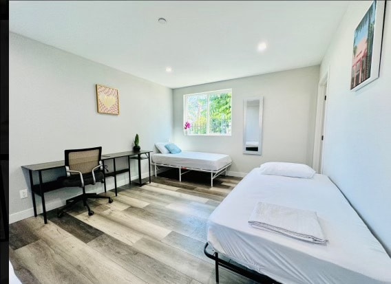 Photo - 1301 N Kingsley Dr Townhome