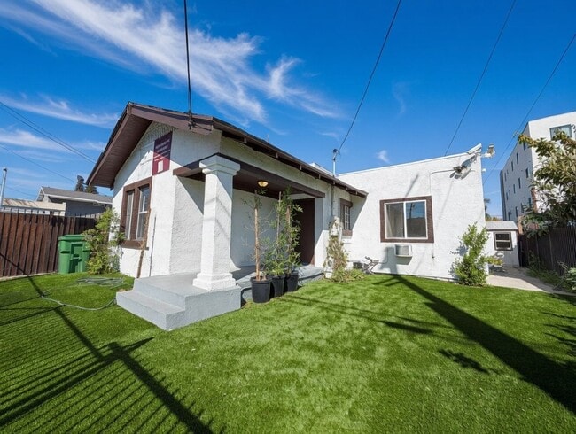 Building Photo - 1109 Exposition Blvd