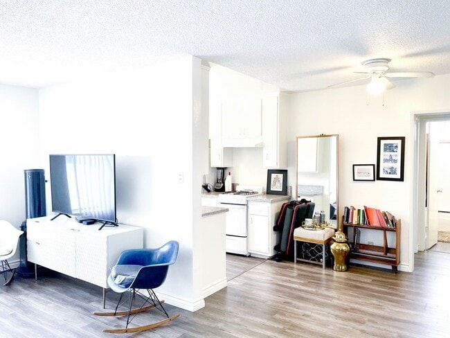 Photo - 4702 W 17th St