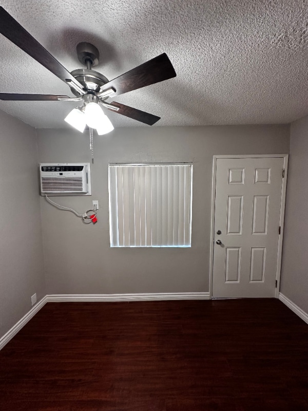 Photo - 409 N Los Robles Ave Unit 4