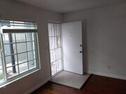 Photo - 4225 42nd St