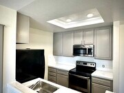 Photo - 850 State St Condo Unit 424