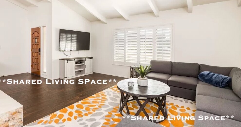 Photo - 1796 Delaware Ave