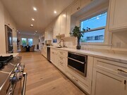 Photo - 957 Manzanita St