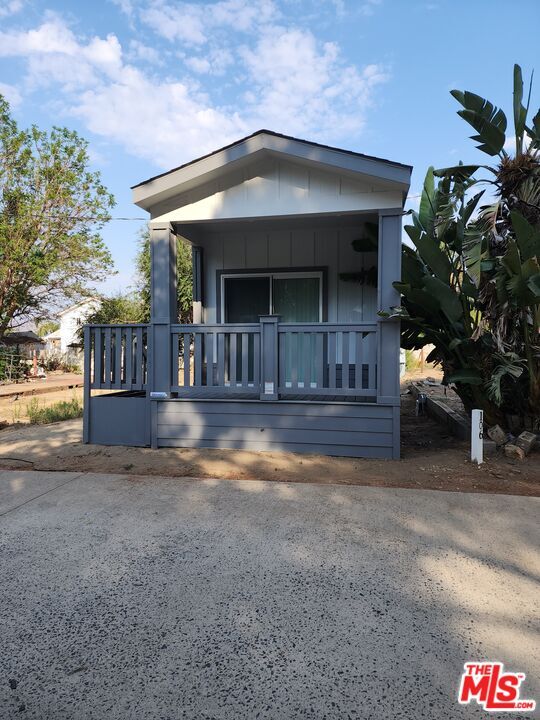 Photo - 17650 Grand Ave