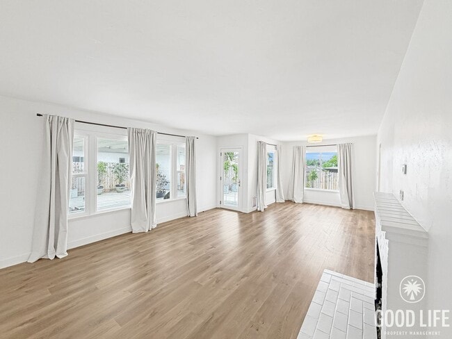 Photo - Bright 3BD/2BA Single-Family Home in La Mesa with Large Yard, In-Unit Laundry & Spacious Garage