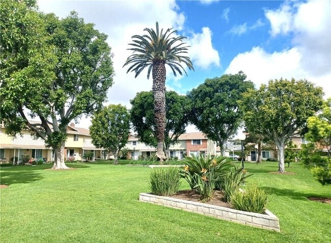 Photo - 11820 Gloxinia Ave