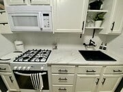 Photo - Camarillo- Stylish One Bedroom off Main House