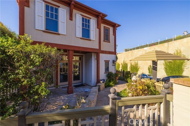 Photo - 2500 Bungalow Pl