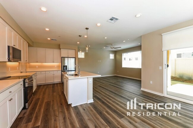 Photo - 29463 Red Palm Ct