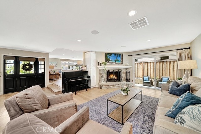 Photo - 314 W Avenida Valencia