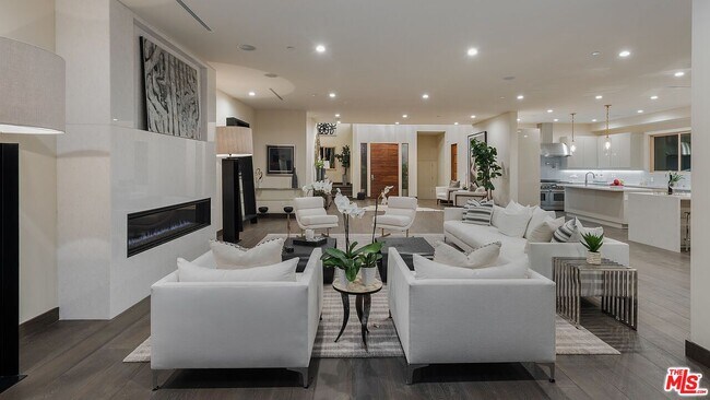 Photo - 2408 Castle Heights Ave