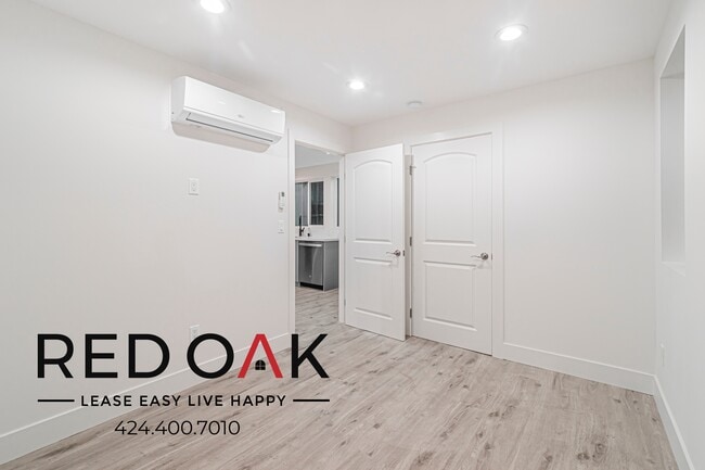 Photo - 138 W 93rd St Unit 138 1/2