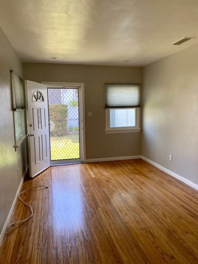 Photo - Penn Unit 846 Penn