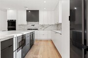 Photo - 18110 Bromley St House