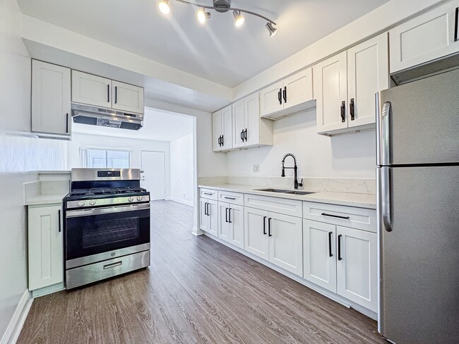 Photo - 12521 Lakewood Blvd Unit 43