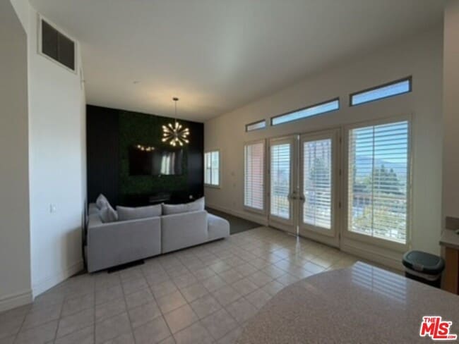 Photo - 150 S San Fernando Blvd Unit 404