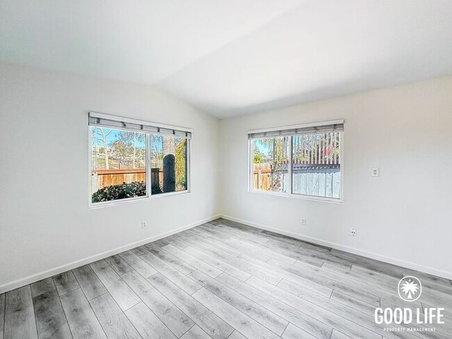 Photo - 3927 33rd St Unit 3927