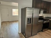Photo - 109 Bald St Unit B