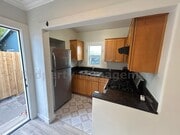 Photo - 2945 Kalmia St