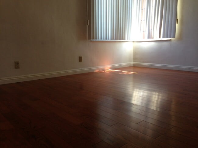 Photo - 1531 Dixon St
