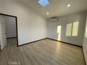 Photo - 751 Baylor Ave