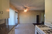 Photo - 5734 Hazeltine Ave Unit 06
