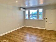 Photo - 2513 Tulare Ave