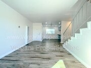 Photo - 18012 Manhattan Pl