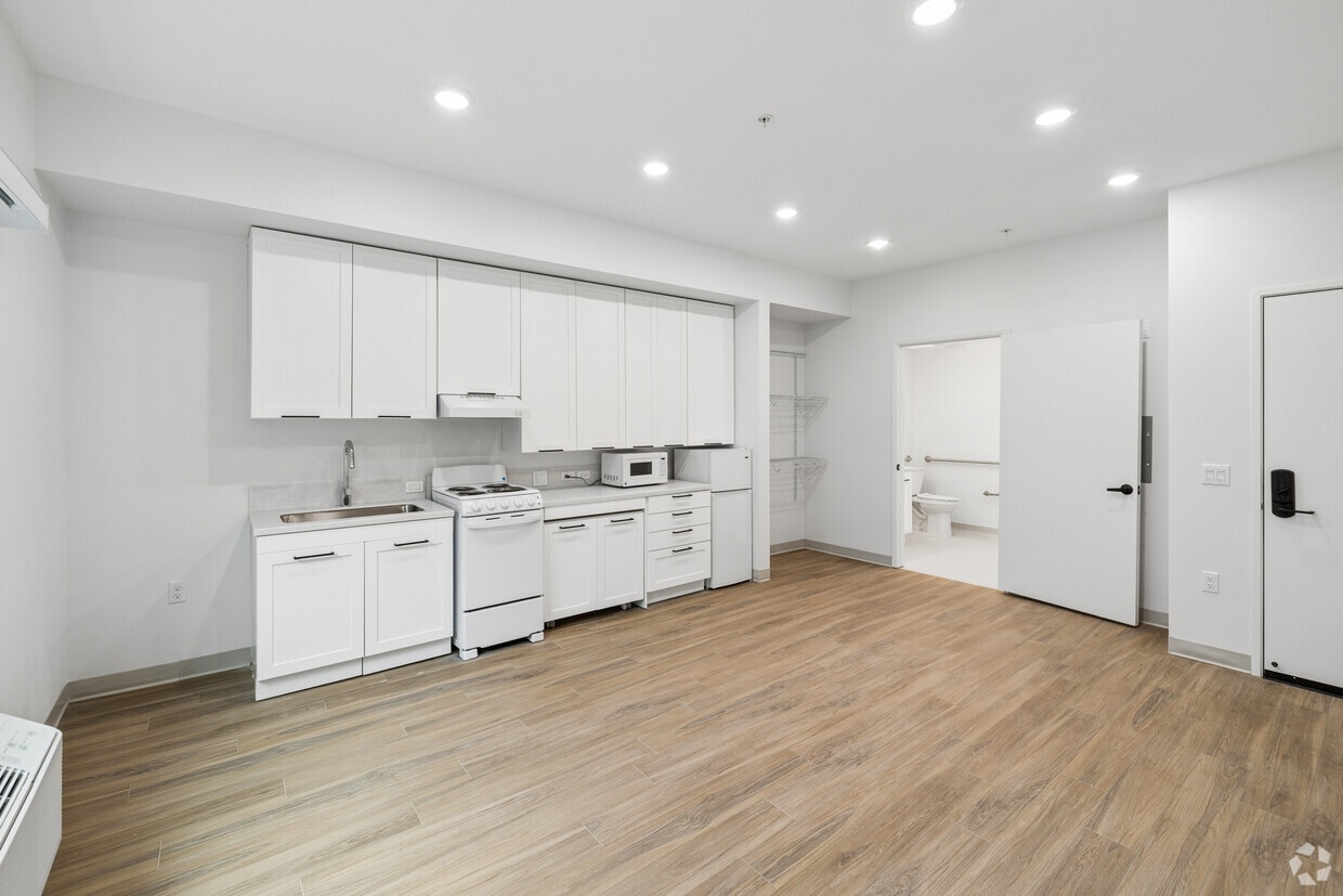 Floor Plan - Studio 442