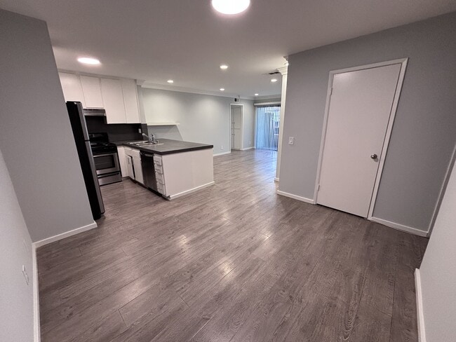 Photo - 7531 Hampton Ave Unit 205