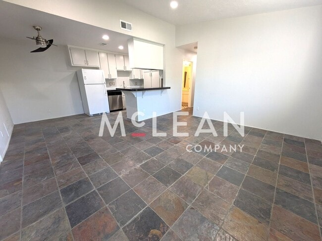 Building Photo - Wonderful 2-Bedroom at Great Price with Br...