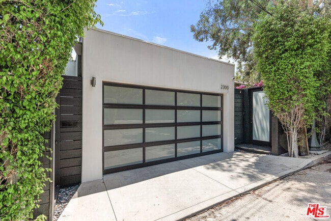 Building Photo - 2300 Ronda Vista Dr Rental