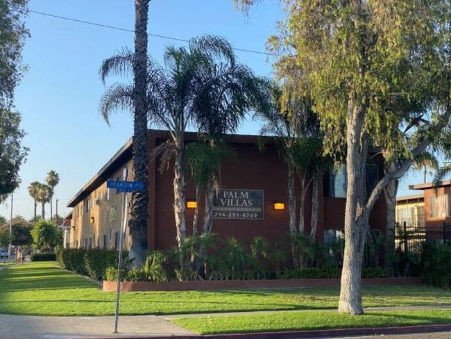 Building Photo - 2 Bedroom 1 Bathroom (Anaheim) Rental