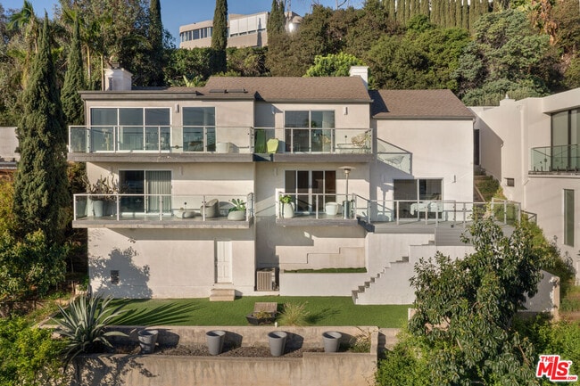 Photo - 1430 Miller Dr