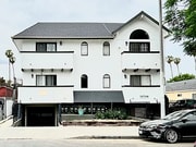 Photo - 14746 Delano St Unit 3