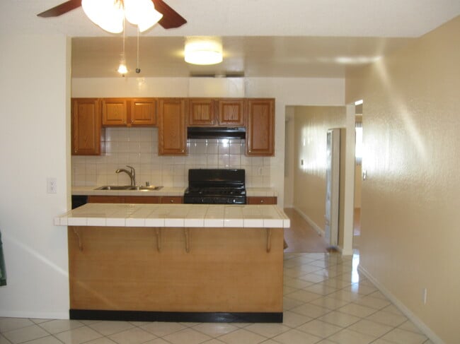 Kitchen - 11243 Western Ave Unit 11243