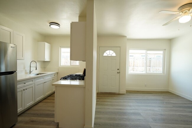 Photo - 3447-3449 Dwight Ave Unit 3449 Dwight Avenue