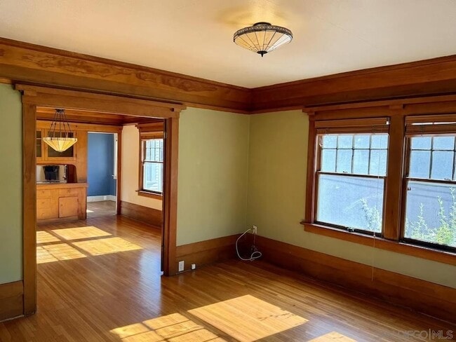 Photo - 3917 Hawk St