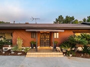 Photo - 339 Patrician Way House