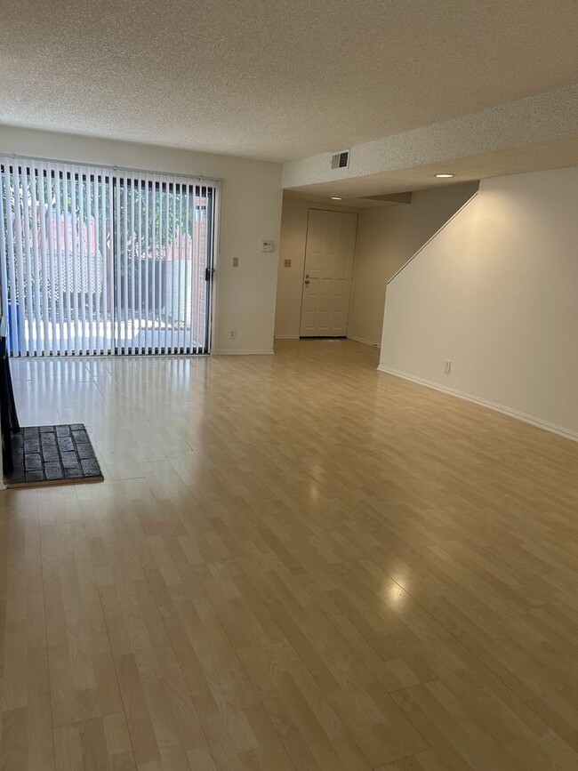 Photo - Cozy 3 bedroom Condo in the most desired neighborhood at City of Alhambra Unit 23