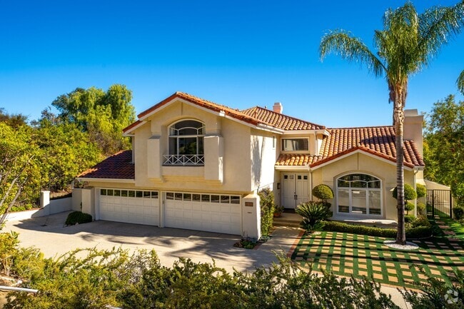 Building Photo - 3771 Paseo Primario Rental