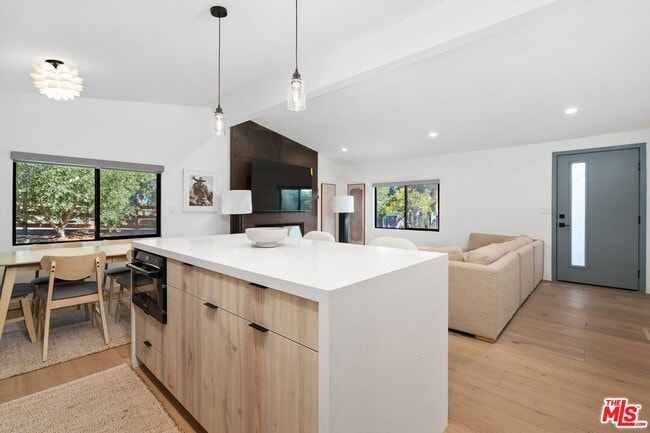 Photo - 27357 Pacific Coast Hwy