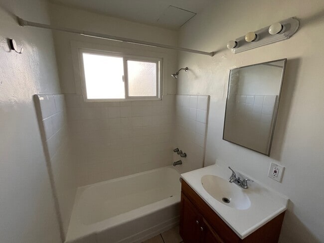 Photo - Victory Plaza Apartments