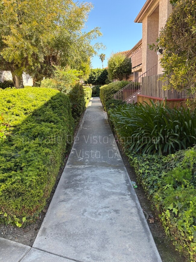 Photo - La Valle De Vista