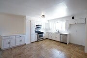 Photo - 719 Esther Way Unit 1