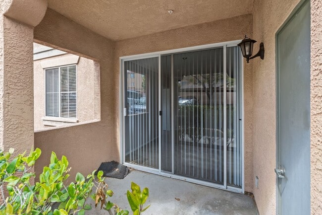 Building Photo - 3825 Elijah Ct Unit 311 Rental