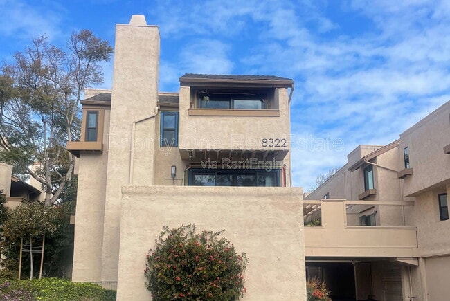 Building Photo - 8322 Via Sonoma