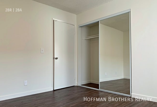 Photo - 1010 E Acacia Ave Unit 212